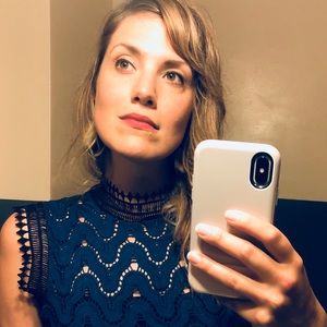 Meet your Posher, Emily